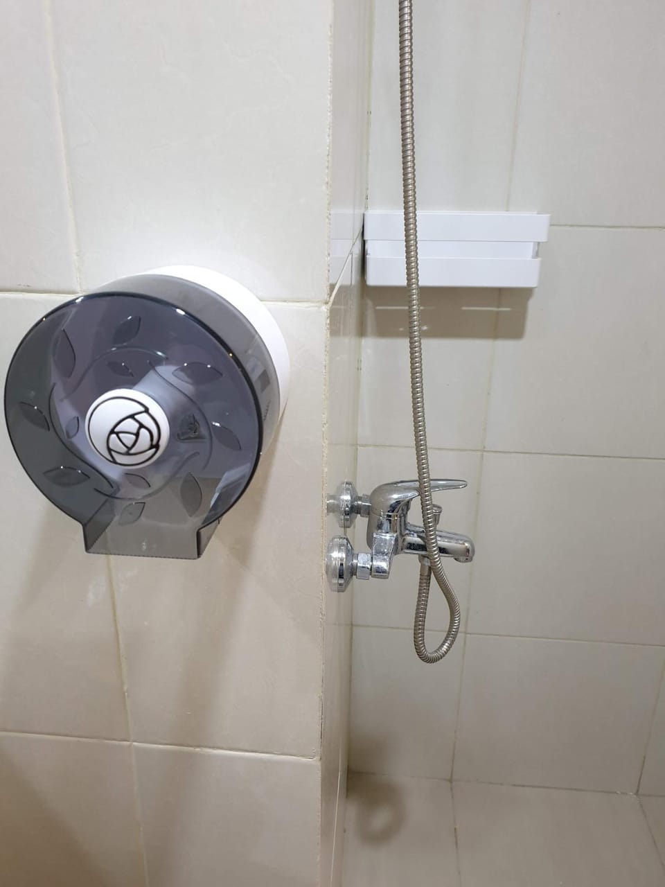 Cosmy Tanglin Apartment Apartment in Surabaya