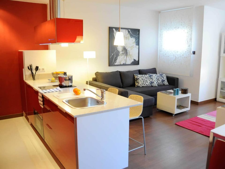 Kitchen or kitchenette, Living room