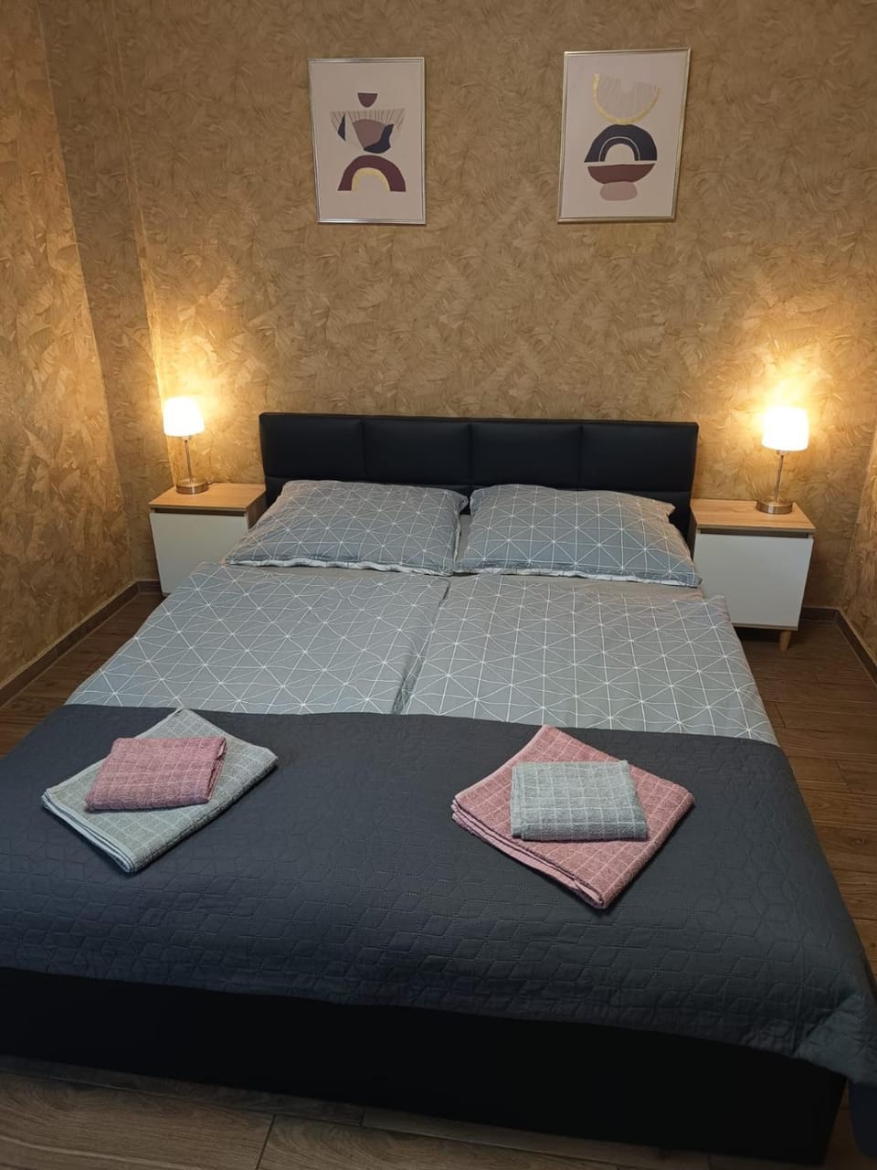 Bed, Bedroom