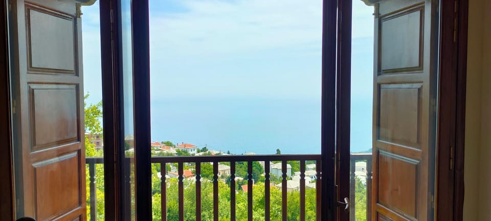 Athina's Villa Uphill Villa in Magnesia Prefecture, Greece