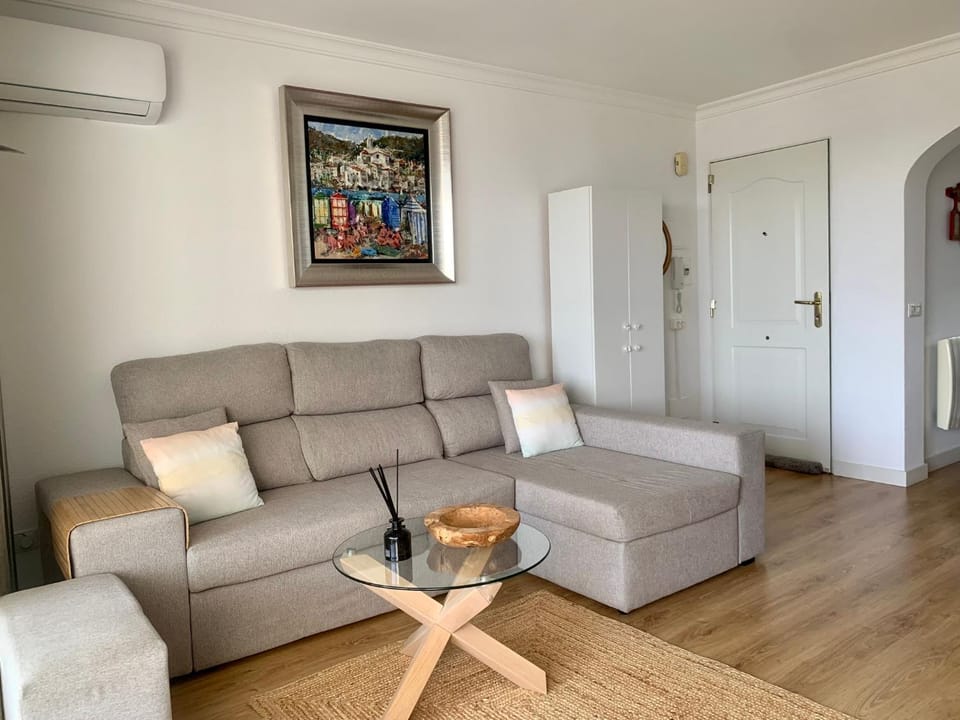 Miraflores 2-bedroom vacation home Apartment in Costa del Sol