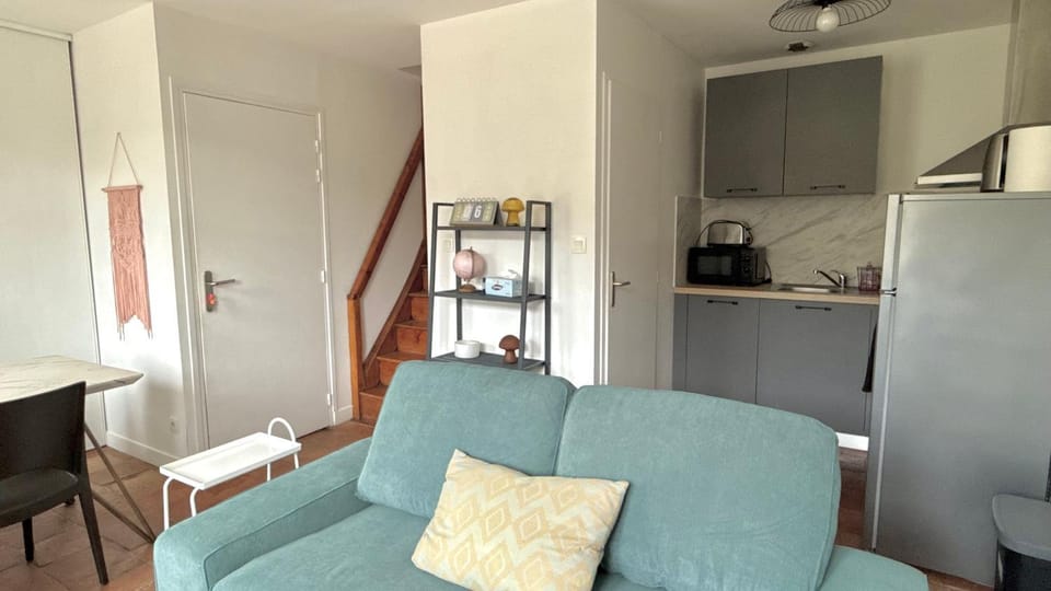 TV and multimedia, Living room, Seating area, Dining area, heating, internet, kitchen