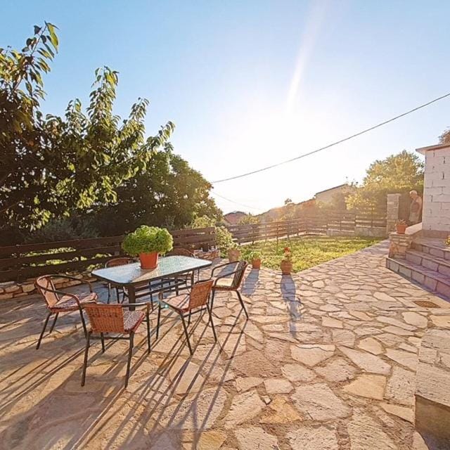 Garden, Garden