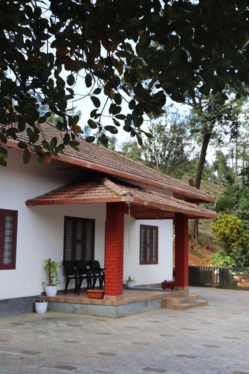 Perya Hills Villa in Kerala
