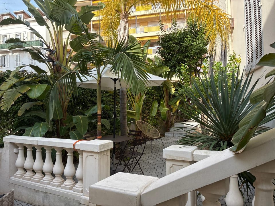 Villa Les Fougeres 2p jardin parking Apartment in Cannes