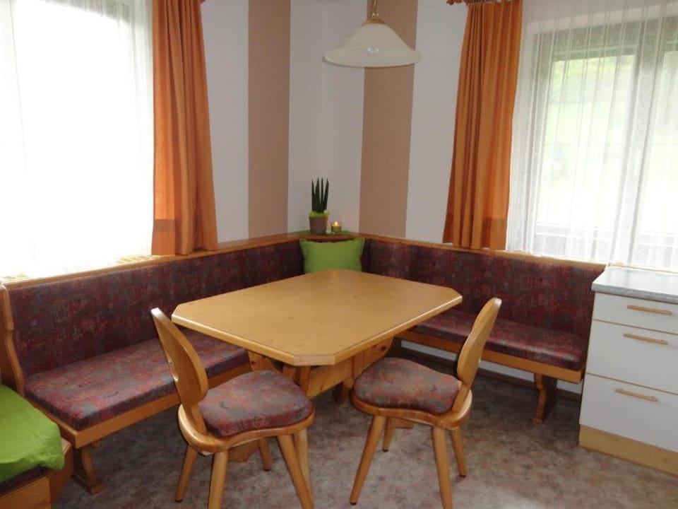 Wiesenhof Apartment in Tyrol