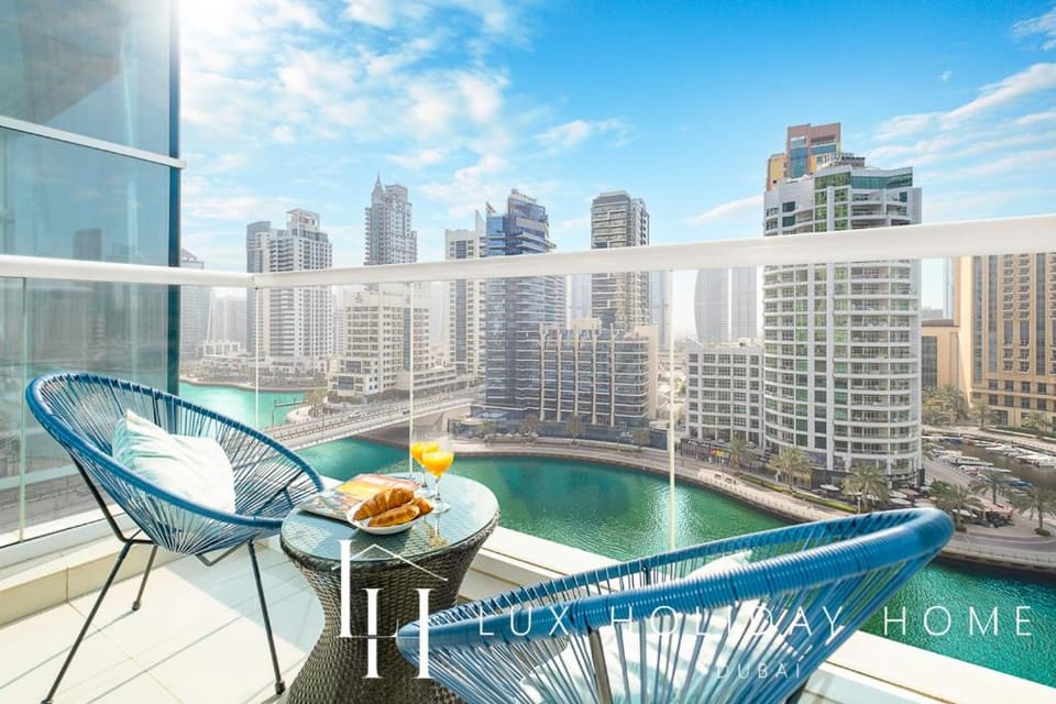 Balcony/Terrace, City view