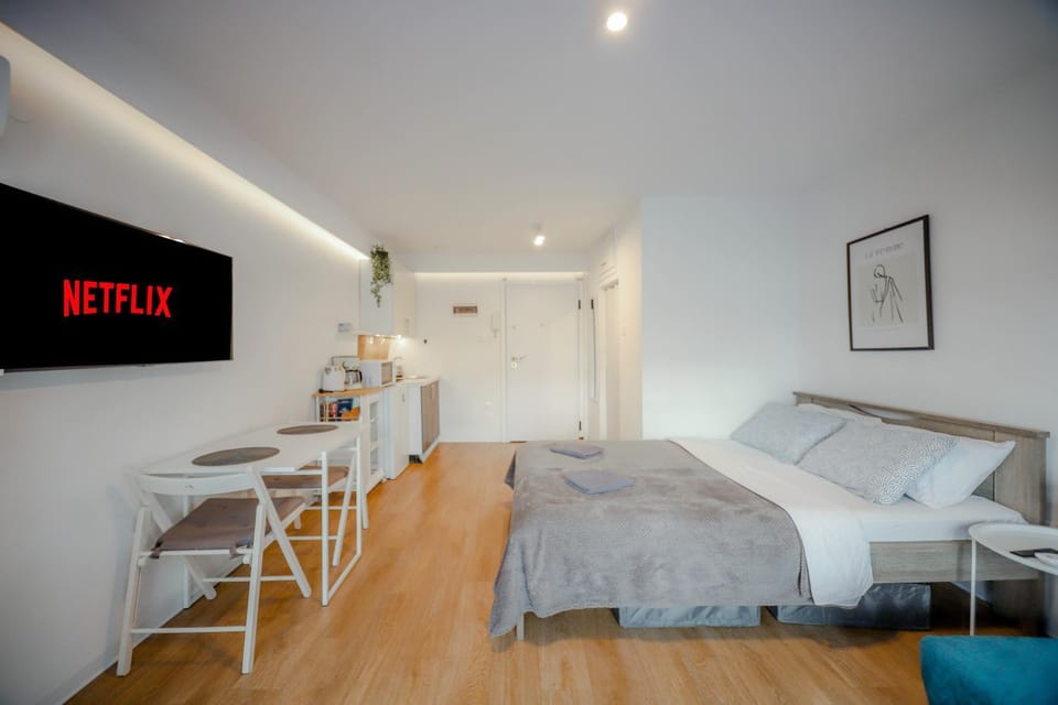 Mini Suite Roman Agora Apartment in Thessaloniki