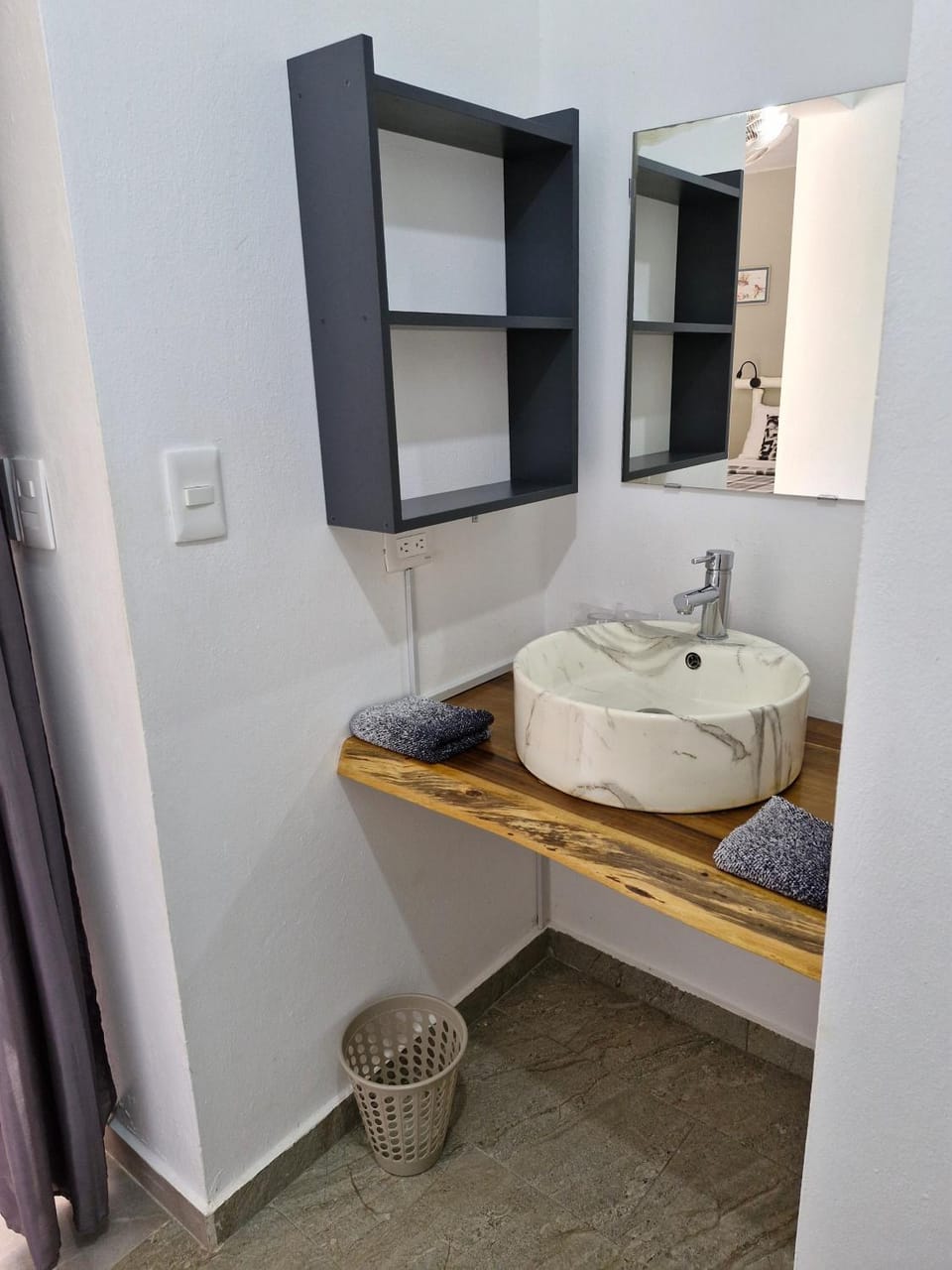 Toilet, Property building, Patio, Bed, People, Garden, Bathroom, View (from property/room), Balcony/Terrace, Balcony/Terrace, Guests, Guests, Garden view, Pool view, Swimming pool, Swimming pool, children, Family, wardrobe, air conditioner, air conditioner