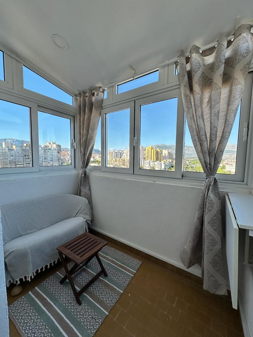 T-star, 2-bedroom apartment with magnificent beach view Apartment in Split