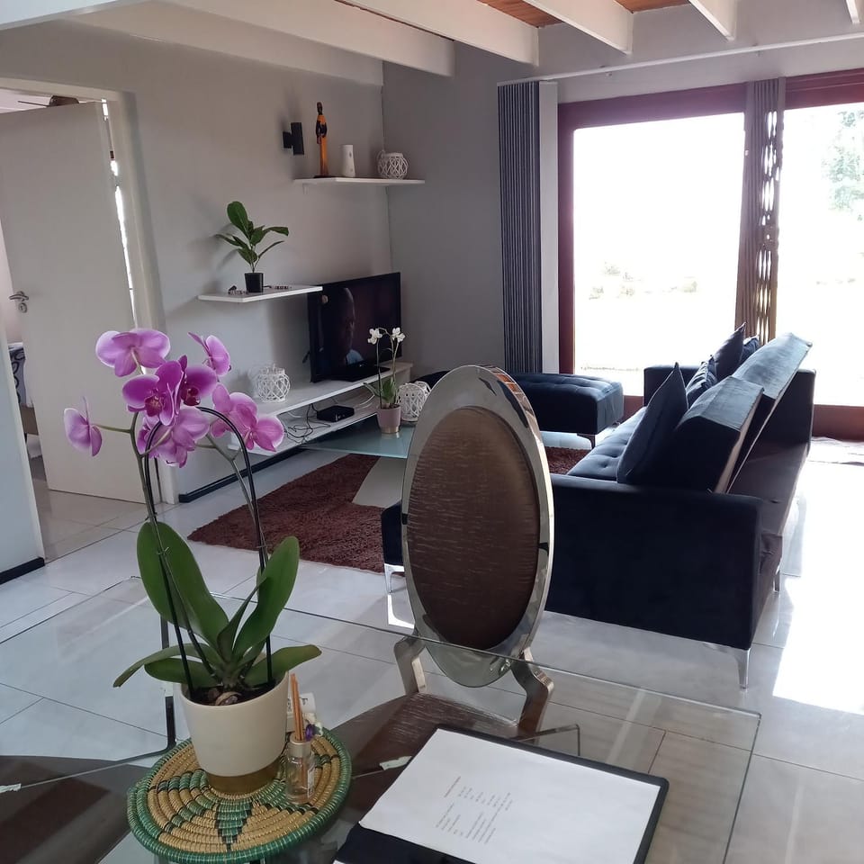 Lounge or bar, Seating area