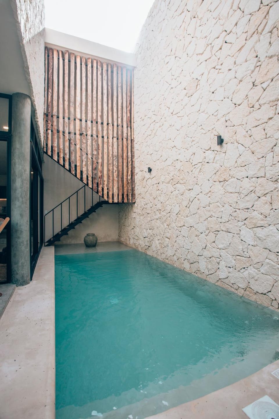 Pool view, Swimming pool, Swimming pool