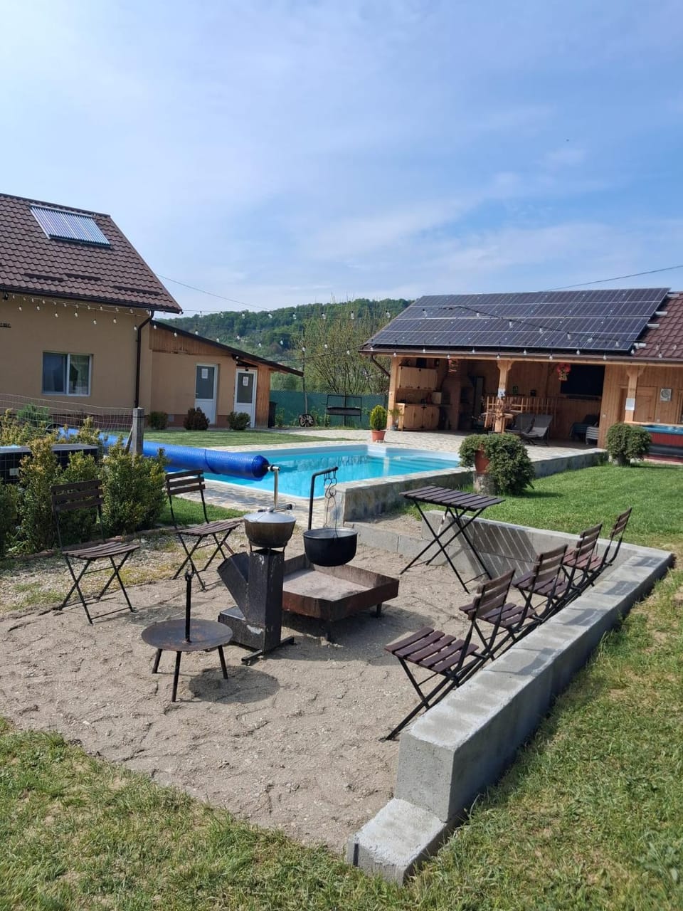 David House Piscina incalzita si jacuzzi House in Romania