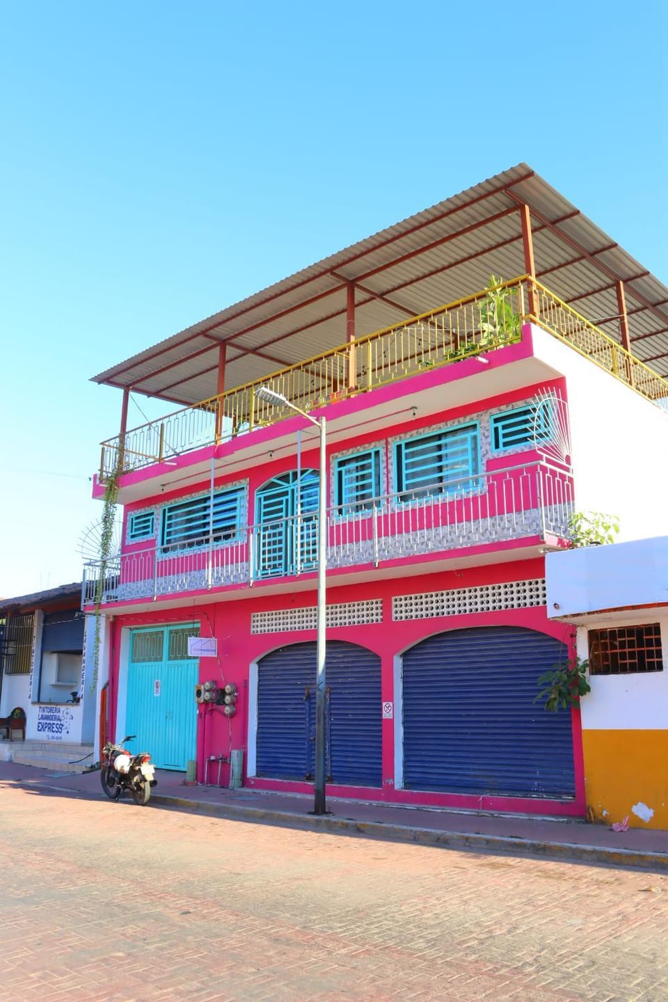 Facade/entrance, Street view