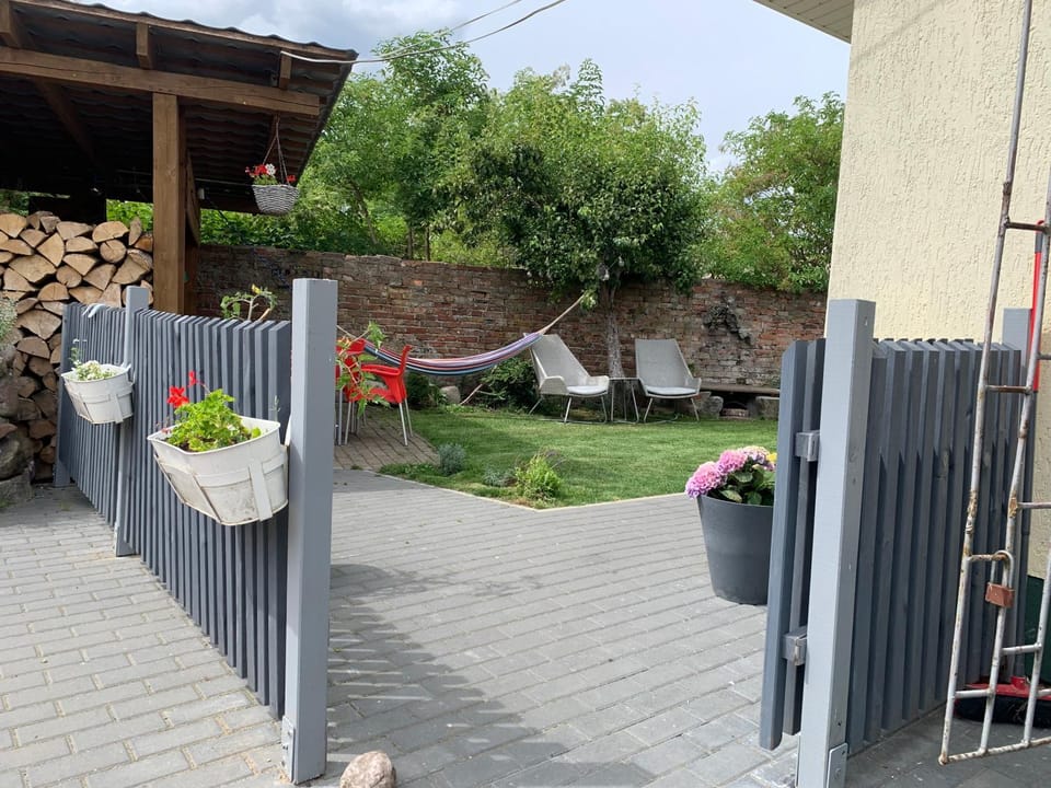 Property building, Garden, Garden view