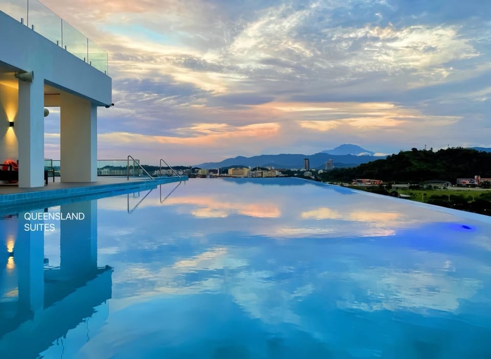 Day, Natural landscape, Mountain view, Pool view, Swimming pool, Swimming pool, Sunrise, Sunset