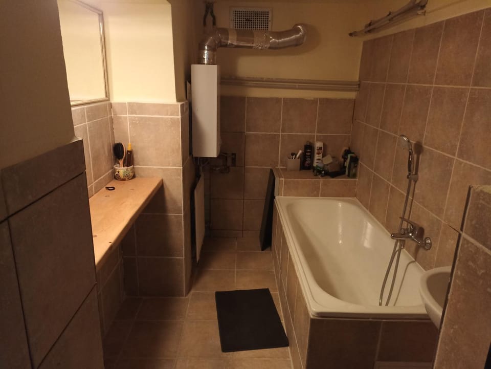 Štolcova room Vacation rental in Brno