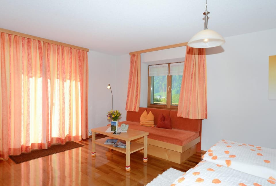 Seating area, Bedroom