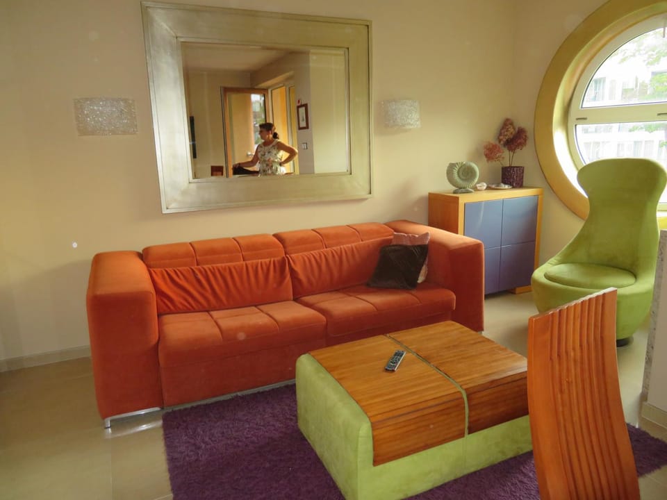 Apartament Flores 1 Apartment in West Pomeranian Voivodeship, Poland
