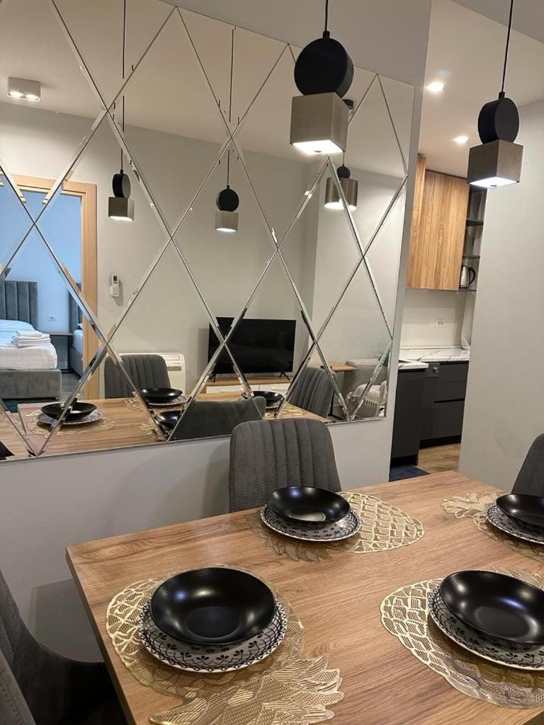 Centrally located Glamorous Bright APT near Bazaar Apartment in Tirana