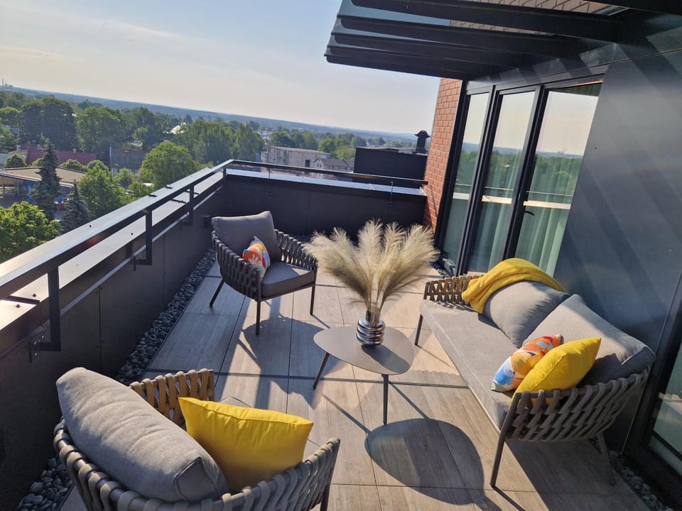 Balcony/Terrace, City view
