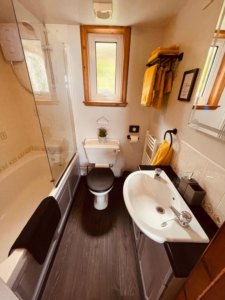 The Rowanberry Suite at Rowan Cottage Apartment in Scotland