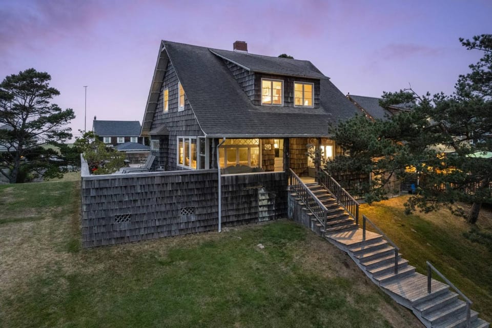 Gin Ridge Cottage House in Gearhart