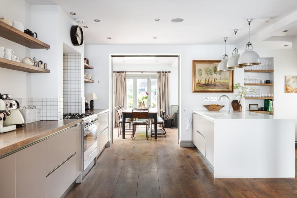 Pet-Friendly Luxury Home The Butler Collection House in Brighton