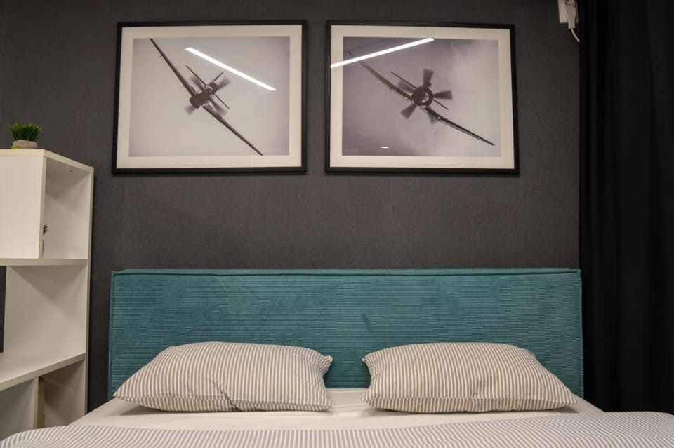 Mac Aviator City Center Two Double Bed Apartment Apartment in Serbia