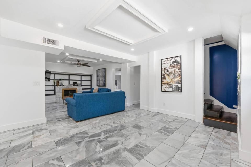 Buckhead 8BR GetawayOpen Layout,Ideal for Groups House in Buckhead