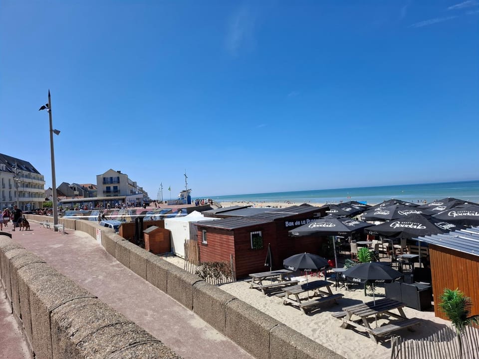 La Maison Rose House in Fort-Mahon-Plage