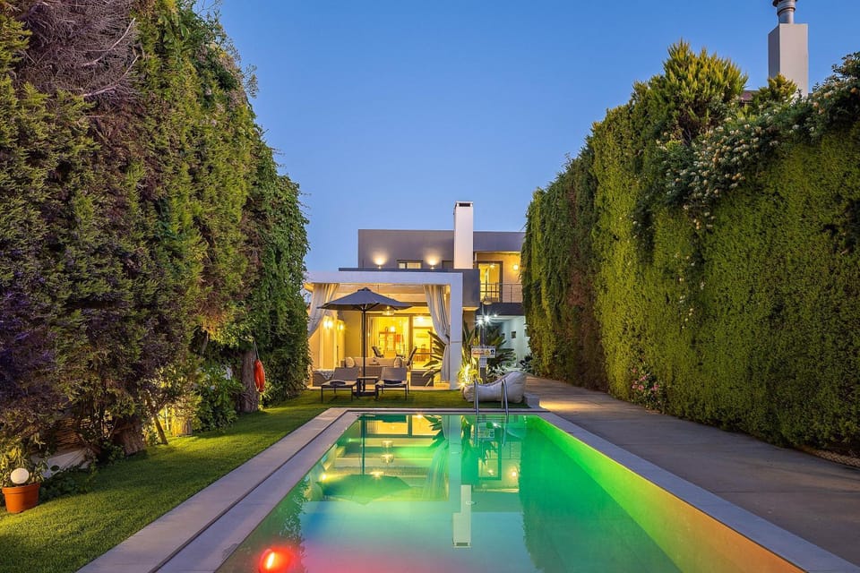 Night, Evening entertainment, Pool view, Swimming pool