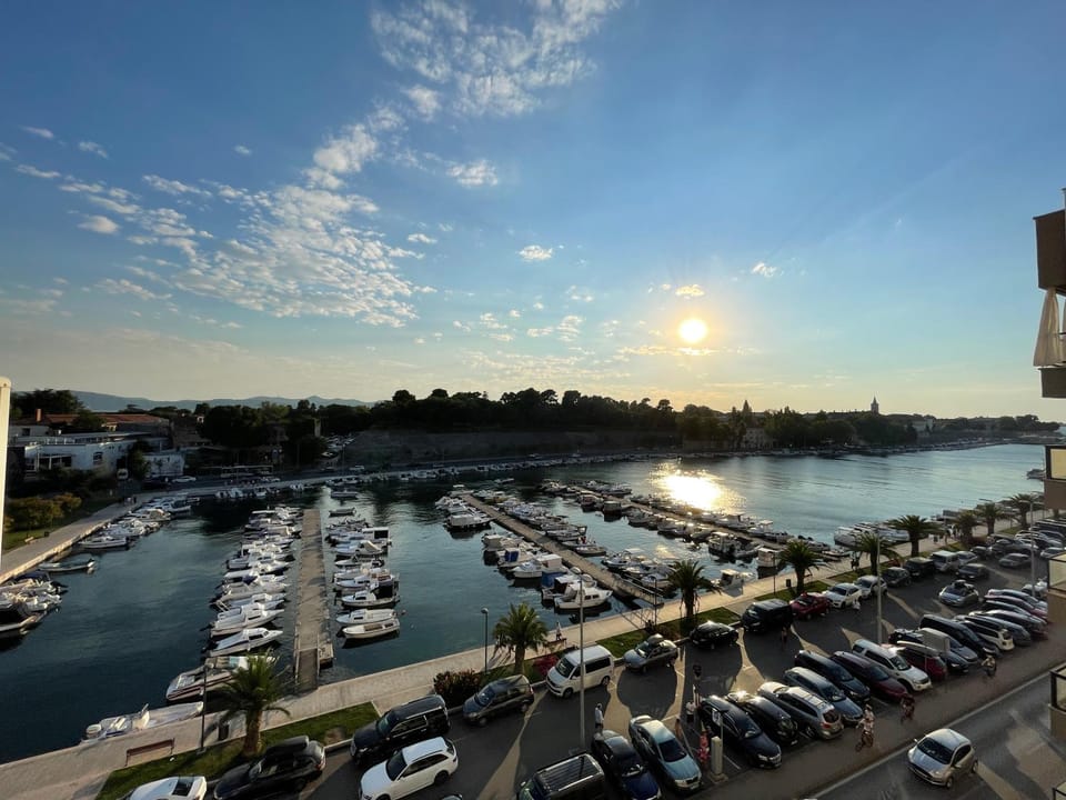 View (from property/room), View (from property/room), City view, City view, Sea view, Sea view, Sunset