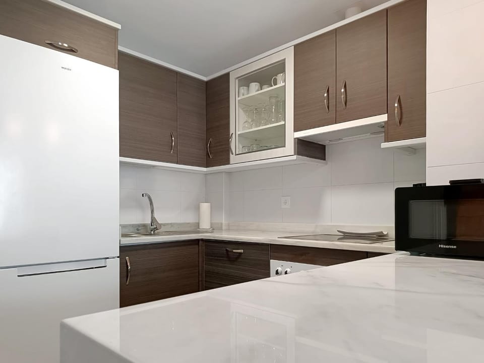 Kitchen or kitchenette, dishwasher, minibar, pet friendly, stove