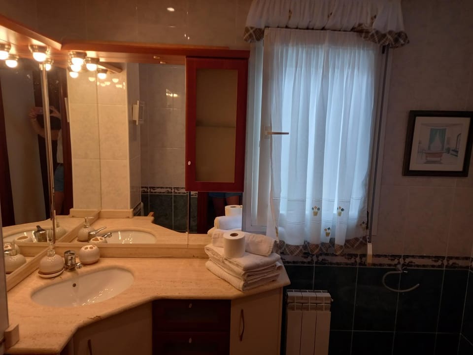 Los Rosales Apartment in Cantabria