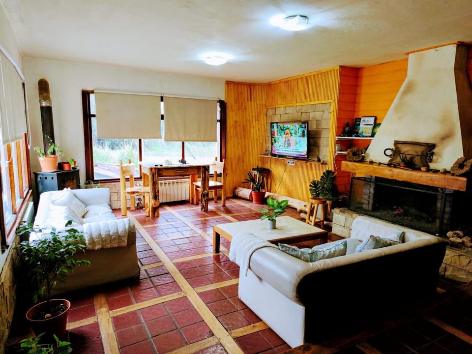 Communal lounge/ TV room, Internal: Not applicable to any particular room
