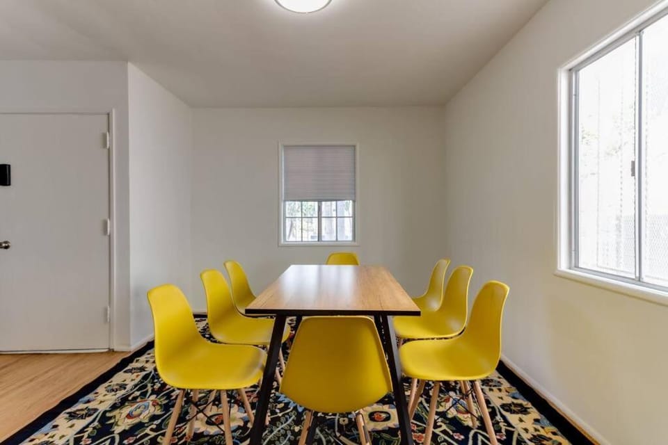New 4 bedroom Modern Villa in Mar Vista House in Culver City