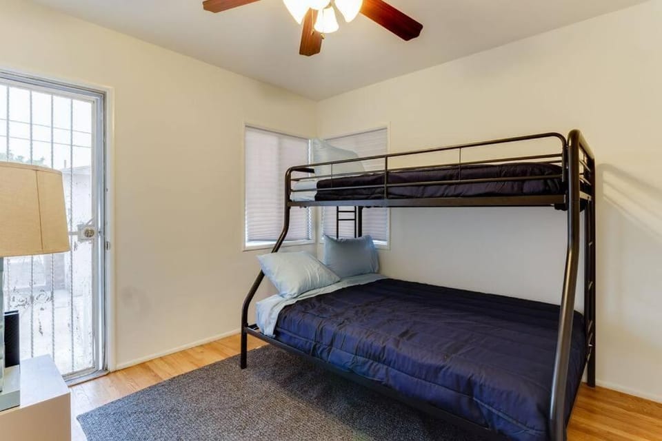 New 4 bedroom Modern Villa in Mar Vista House in Culver City