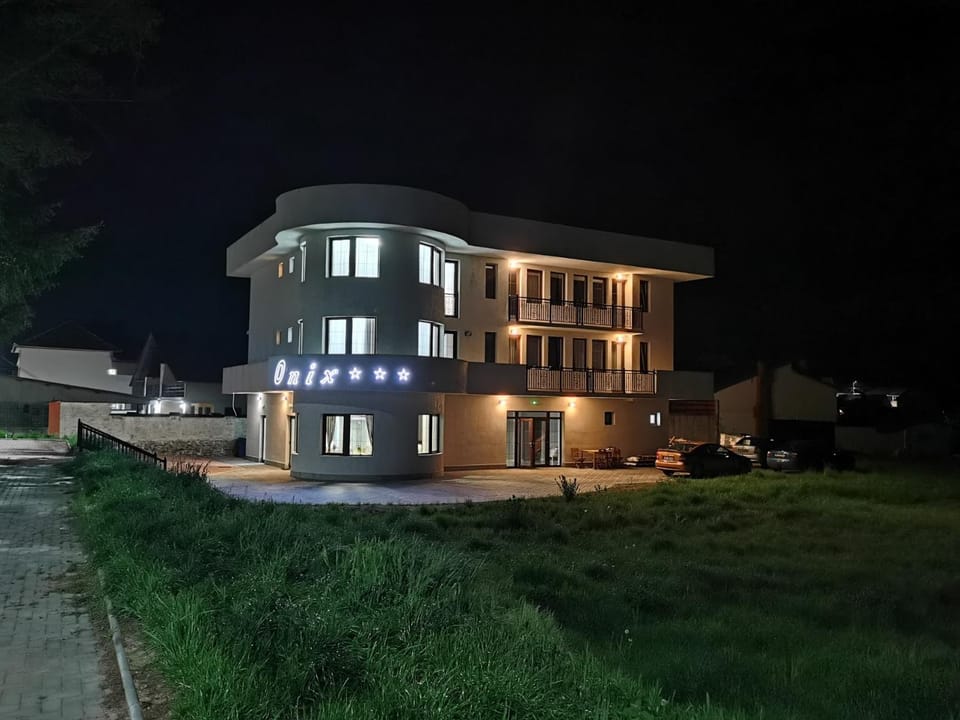 Onix Baile Herculane Bed and Breakfast in Serbia