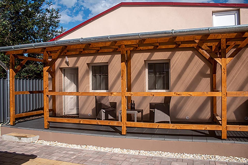 SárvárLAK Apartmanház Apartment in Hungary