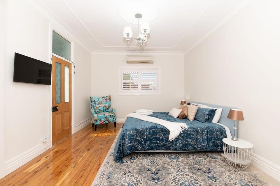 TV and multimedia, Bedroom