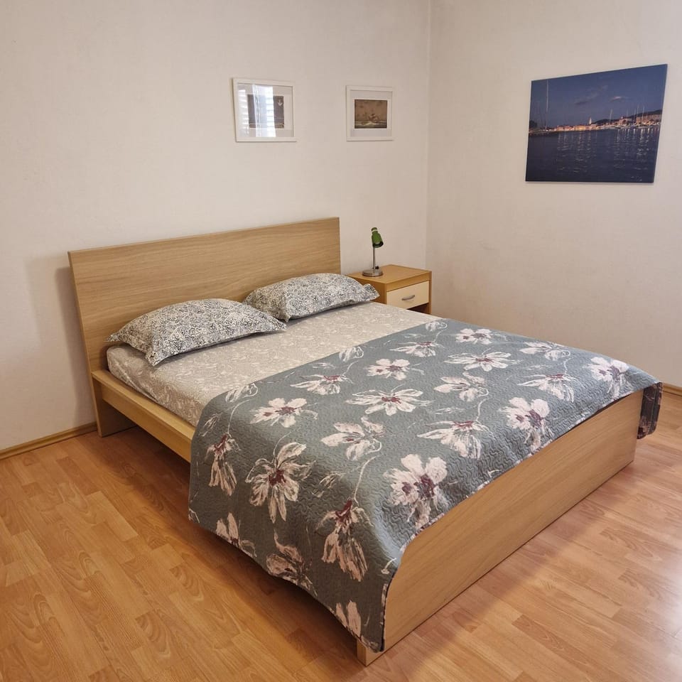 Apartments Marinko Apartment in Stari Grad