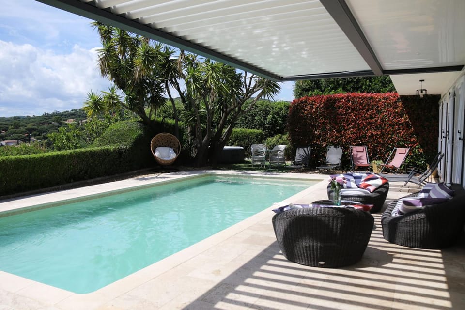 Rez de Villa, vue magnifique, piscine chauffée privée, spa villa Les Feuillantines Villa in Sainte-Maxime