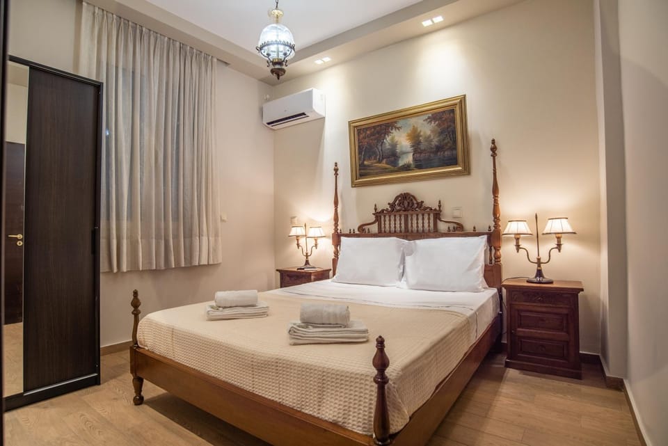 Bed, Photo of the whole room, Bedroom, towels, wardrobe