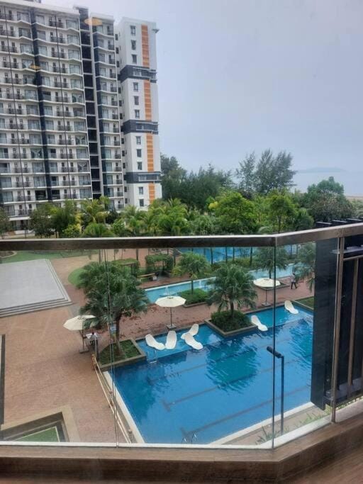Seaview Condo@Timurbay Studio unit plus one room House in Terengganu, Malaysia