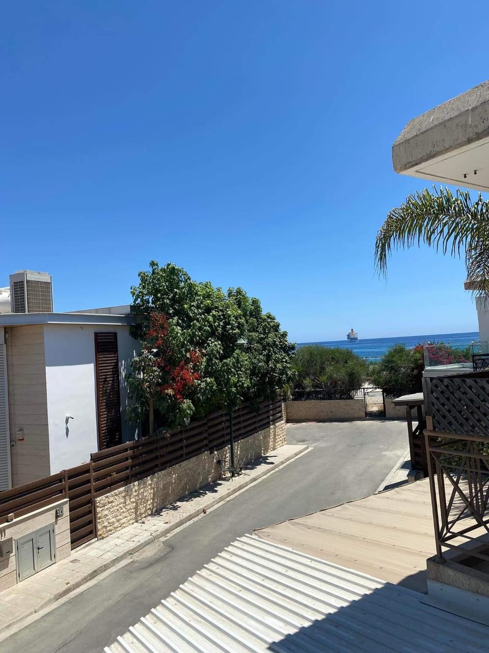 View (from property/room), Balcony/Terrace, Sea view