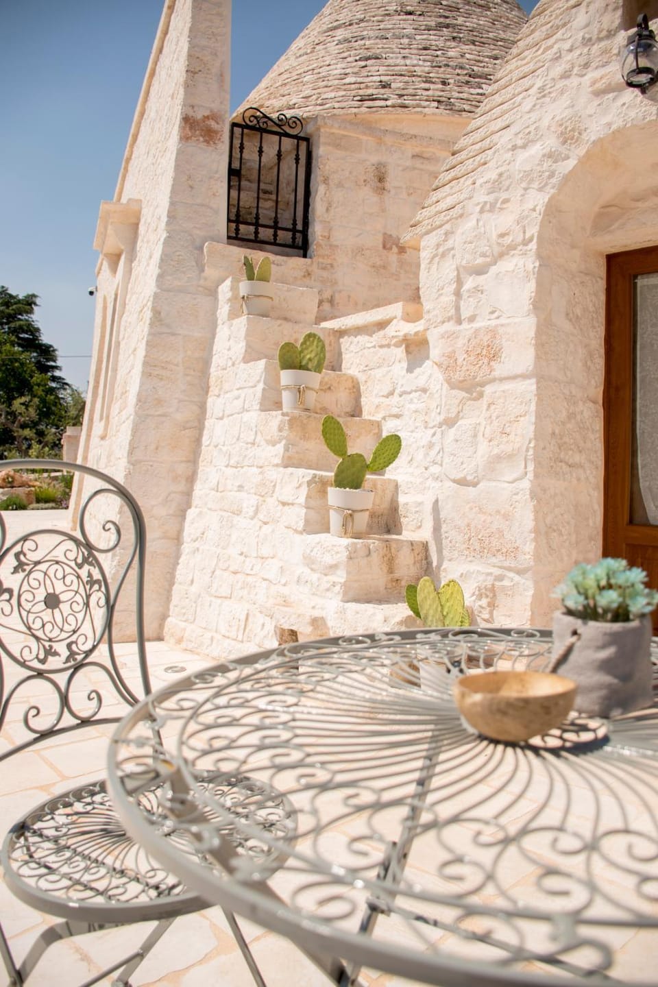 Trullo Manivida House in Province of Taranto
