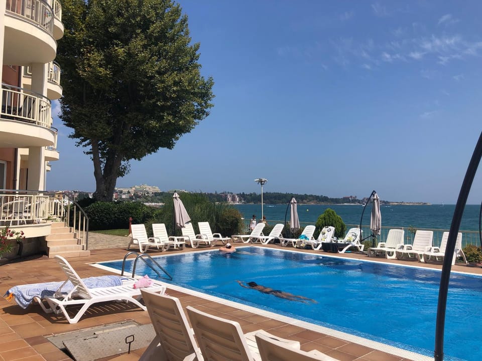 Sea view, Swimming pool