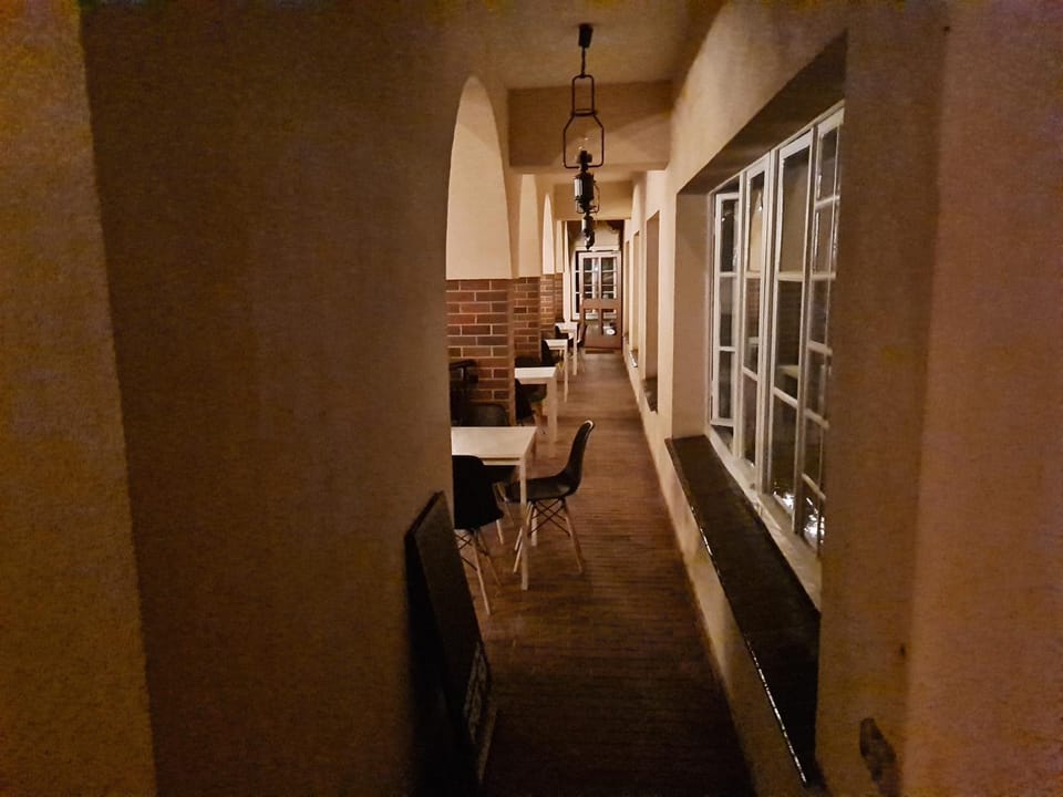 Seating area