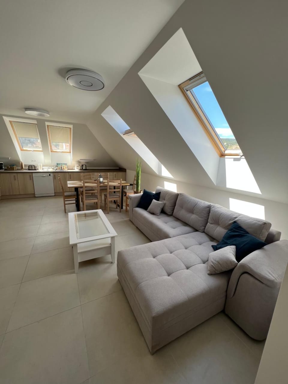 JÁNHÁZ Apartman Révfülöp Apartment in Hungary